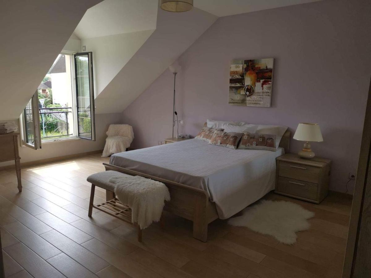Chambre Au Calme Domont Kültér fotó